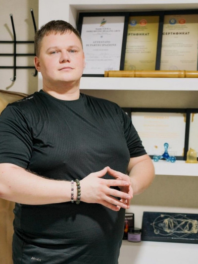 Частный массажист Дмитрий 