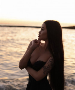 Частная массажистка Эмилия 