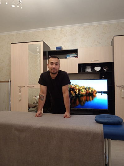 Частный массажист Олег 