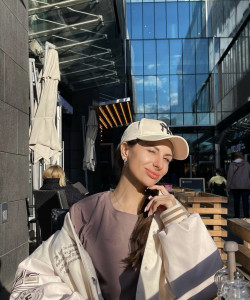 Частная массажистка Вика 