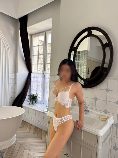 Частная массажистка Карина 