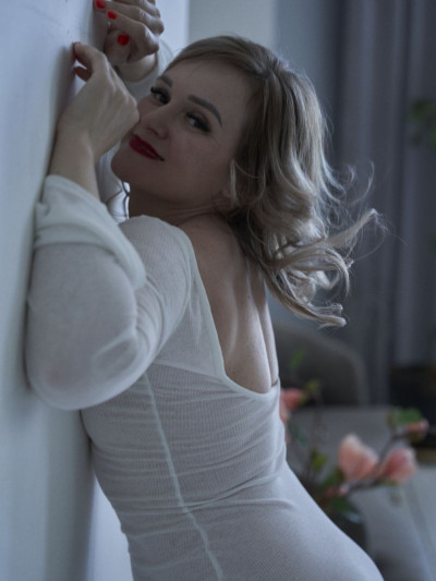 Частная массажистка Юлия 