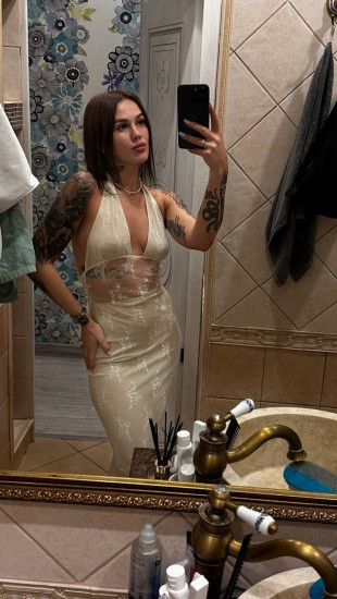 Частная массажистка Нелли, 27 лет, Москва - фото 1