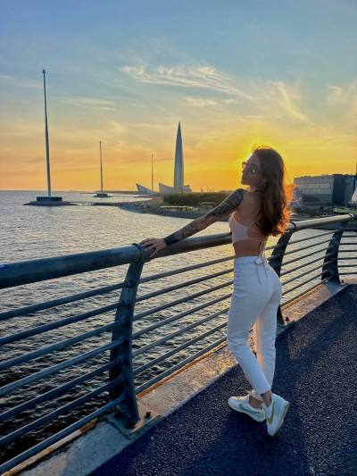 Частная массажистка Алиса 