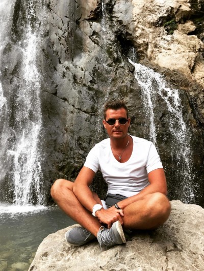 Частный массажист Максим 