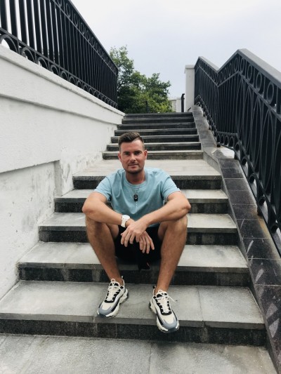 Частный массажист Максим 