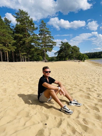 Частный массажист Максим 