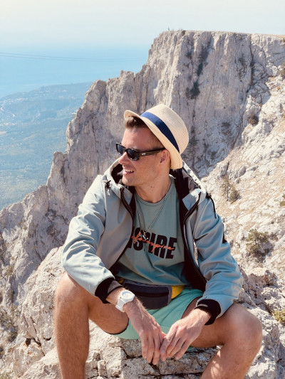 Частный массажист Максим 