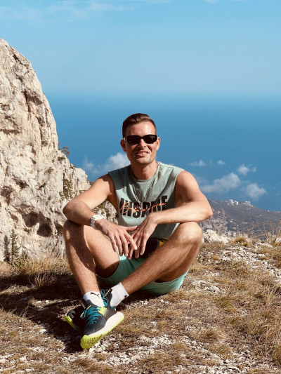 Частный массажист Максим 