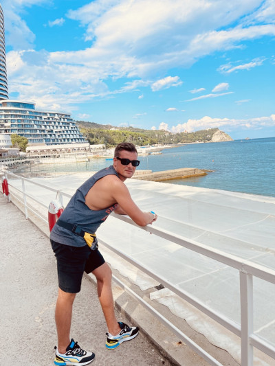 Частный массажист Максим 