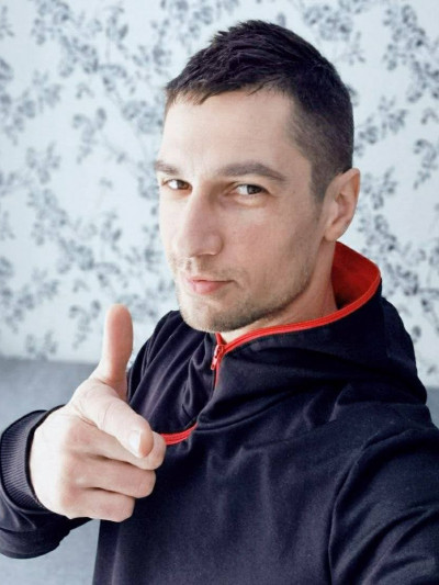 Частный массажист Евгений