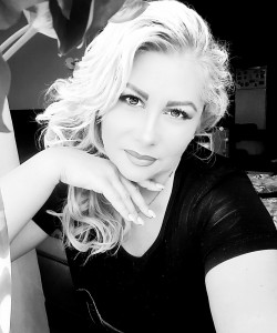 Частная массажистка Кира 