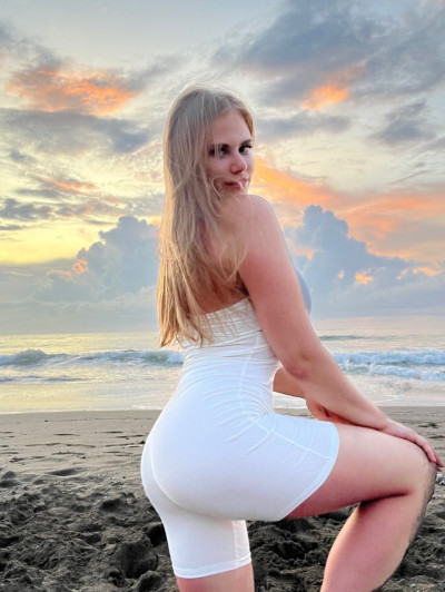 Частная массажистка Диана, 28 лет, Москва - фото 26