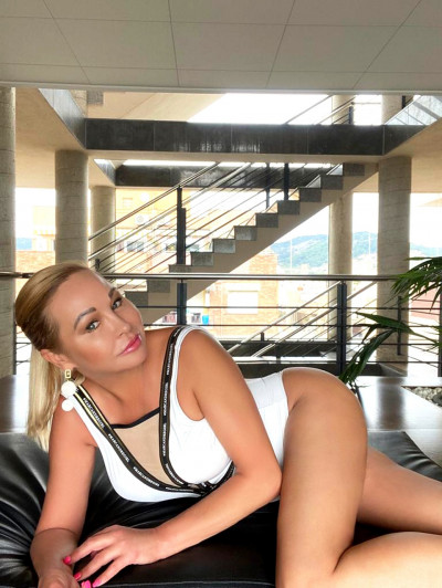 Частная массажистка Елена, Москва - фото 24