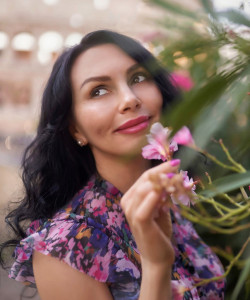 Частная массажистка Лили 