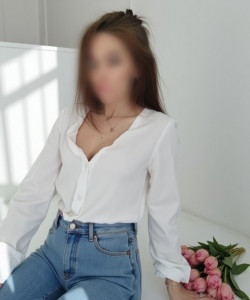 Частная массажистка Алиса 