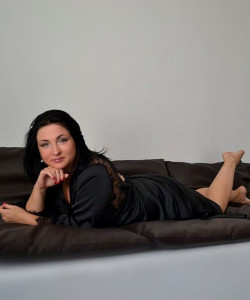 Частная массажистка Оксана